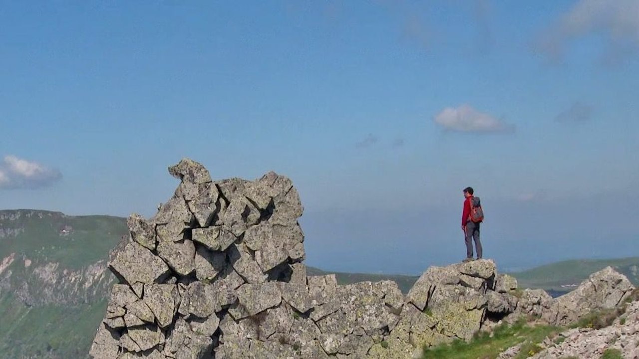 ALTAÏR conférences - L’Auvergne : Terre de caractère et de passions Bande-annonce VF