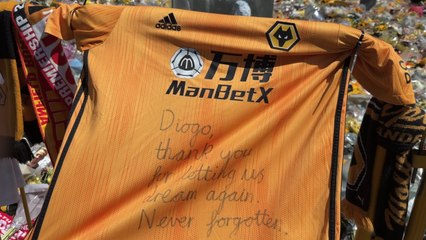 ‘Once a Wolf, Always a Wolf’ Molineux pays tribute to Diogo Jota