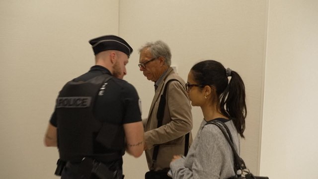 Soupçons d'emplois fictifs au Canard enchaîné, qui avait révélé l'emploi fictif de Penelope Fillon en 2017