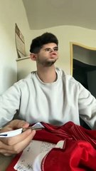 Cette fille insupportable en classe avec ses cheveux 😂