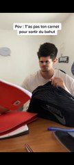 Tu as pas ton carnet pour sortir du bahut 🤣