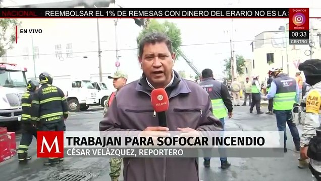 Bomberos trabajan para sofocar incendio en la colonia Morelos