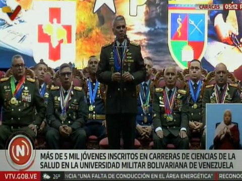 Ascendidos y titulados cadetes de la Fuerza Armada Nacional Bolivariana en ciencias de la salud