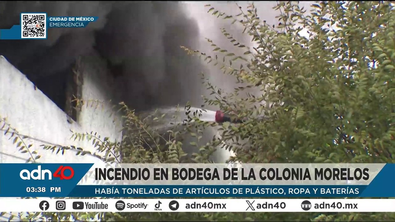 Fuerte incendio consume bodega en la colonia Morelos en CDMX