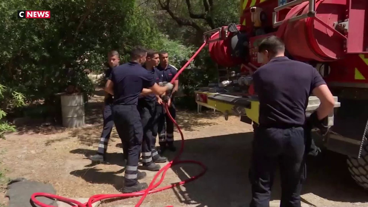 Incendie à Marseille : immersion avec les pompiers mobilisés sur le terrain