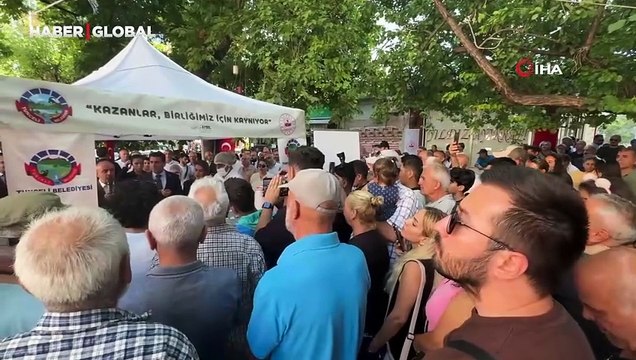 Tunceli’de valilik ve belediyeden aşure ile lokma ikramı