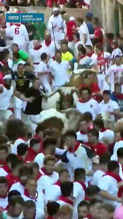 Así fue el debut de Álvaro Núñez en el tercer encierro de San Fermín