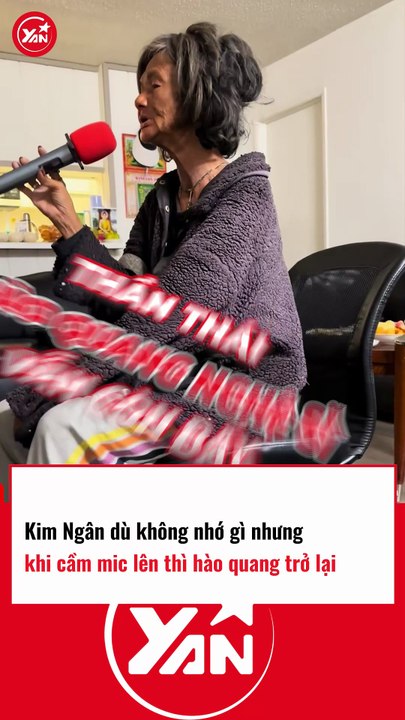Ca sĩ Kim Ngân dù không nhớ gì nhưng khi cầm mic lên là lấy lại hào quang