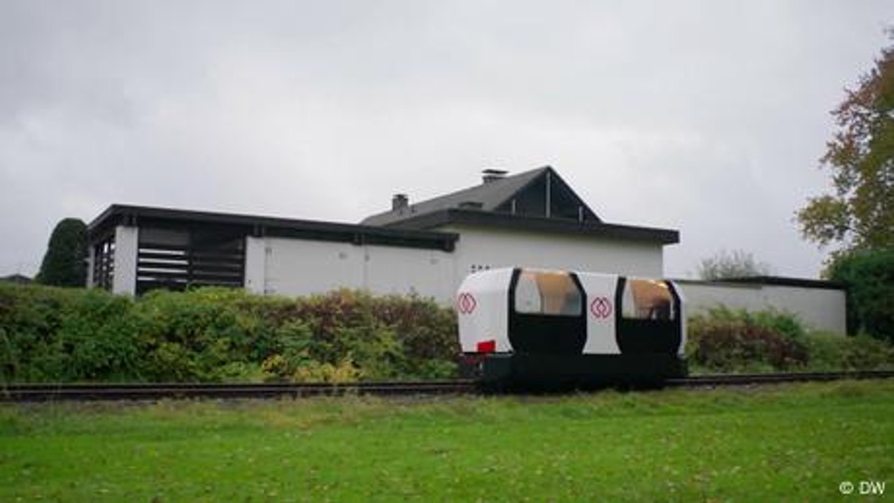 Hier kommt 'Monocab' - Deutschlands Einschienenbahn