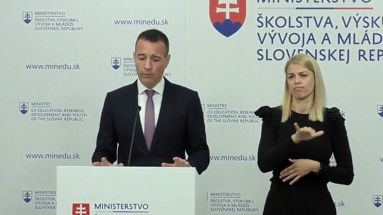 ZÁZNAM: T. Drucker: Odmietam vytváranie dojmu o indoktrinácii ideológií na školách
