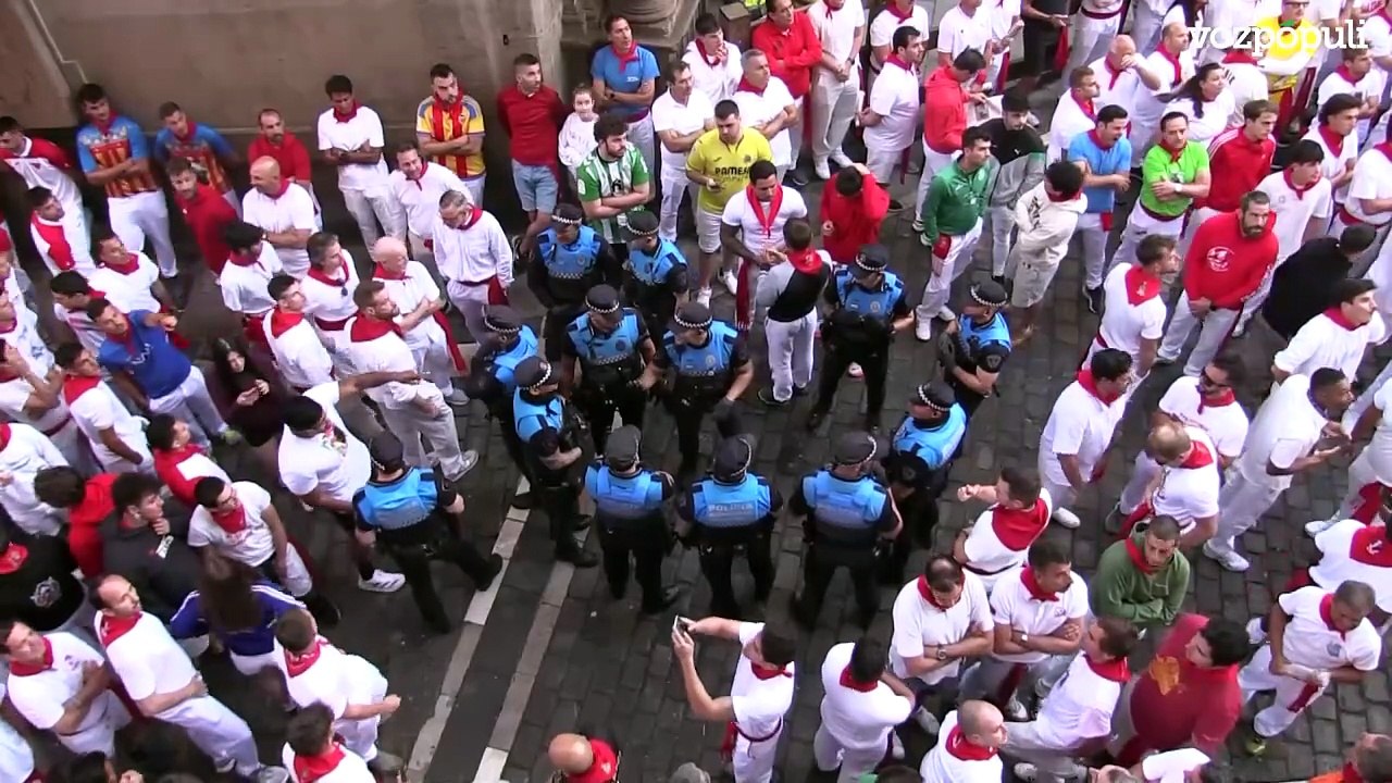 Los toros de Álvaro Núñez siembran el peligro en el tercer encierro de San Fermín