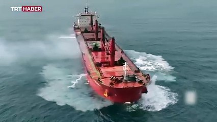 Son dakika koduyla servis ediliyor! O ülkede Yunan gemisini bombalayıp saldırı anını yayınladılar