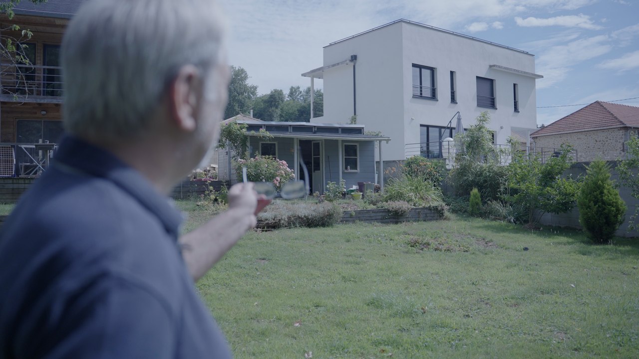Fêtes géantes, gaz hilarant et agressions... Une villa bouleverse la vie du petit village de Dhuisy