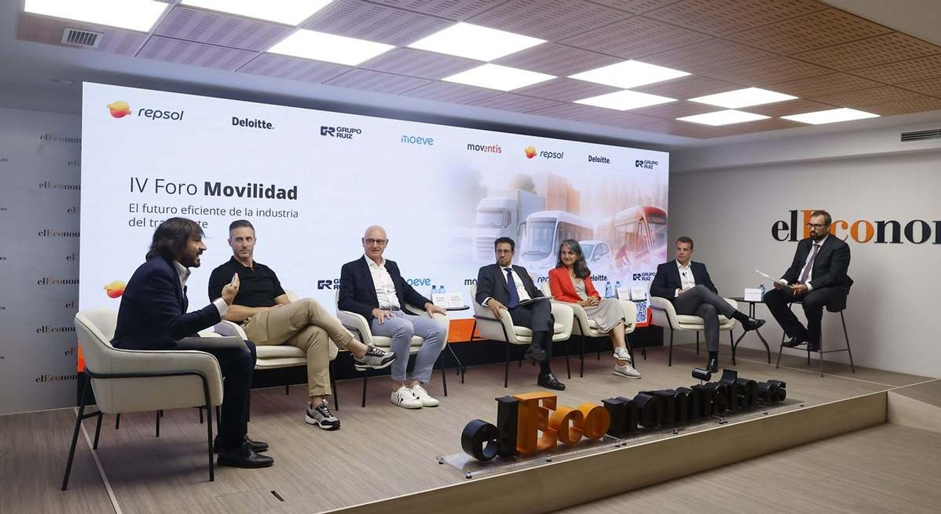 IV Foro de Movilidad: El futuro eficiente de la industria del transporte - 3ª Mesa