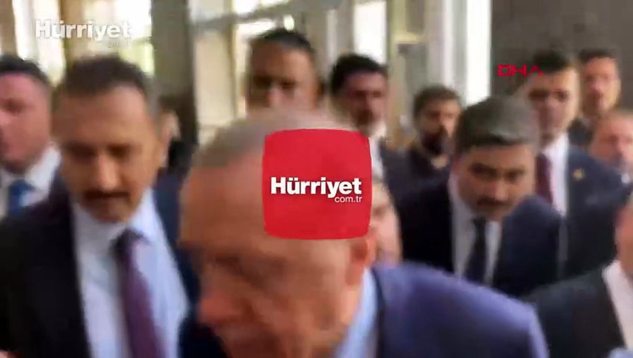 Cumhurbaşkanı Erdoğan, Grup Toplantısı sonrasında soruları yanıtladı