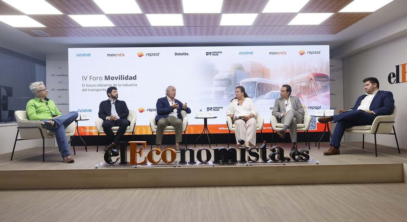 IV Foro de Movilidad: El futuro eficiente de la industria del transporte - 2ª Mesa