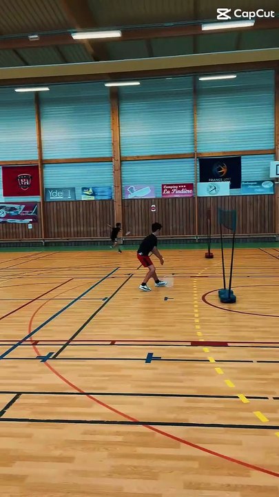 [Stage Vacances] Atelier Badminton  en action !