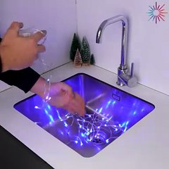 Unique Christmas diy you can easily make on your sink!