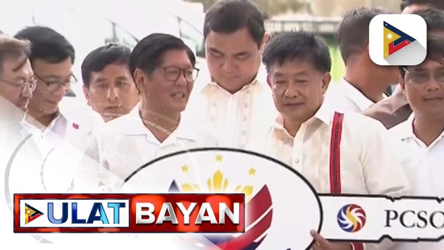 Pamamahagi ng 387 na patient transport vehicles sa 7 rehiyon sa Luzon, pinangunahan ni PBBM