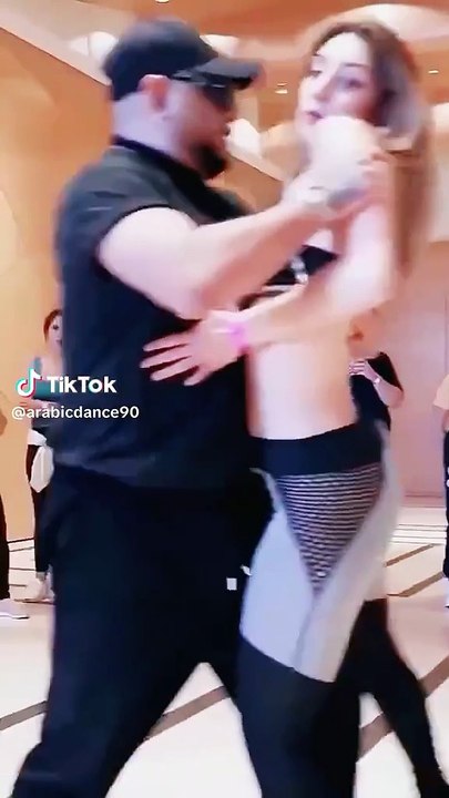 Arabic dance