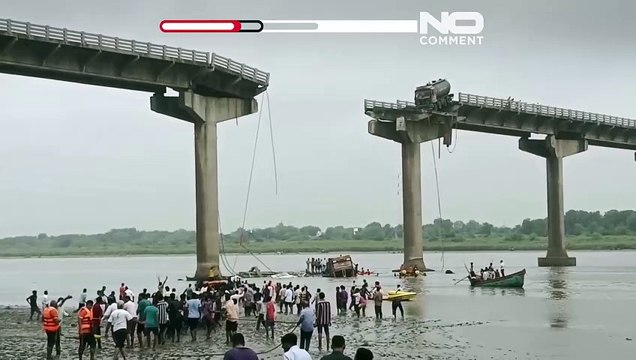 Τραγωδία στην Ινδία: Κατάρρευση γέφυρας στην Βαντοντάρα – δύο φορτηγά και ρίκσο έπεσαν στο ποτάμι