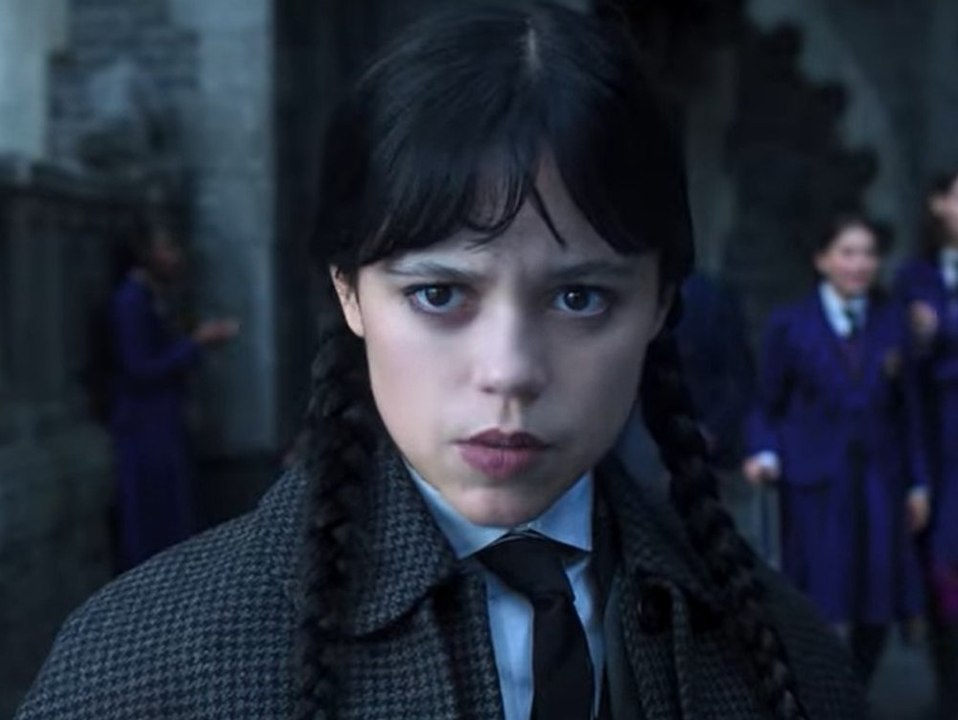 "wednesday": neue gefahren lauern im trailer zur zweiten staffel