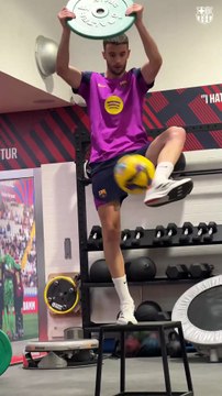 Joan García se machaca en el gimnasio de la Ciutat Esportiva