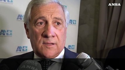 Tajani: "In Libia incomprensione tra diplomatici Ue"