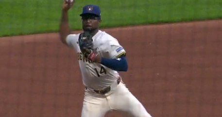 Andruw Monasterio Hace una Jugada Impresionante para Detener a Shohei Ohtani ⚾