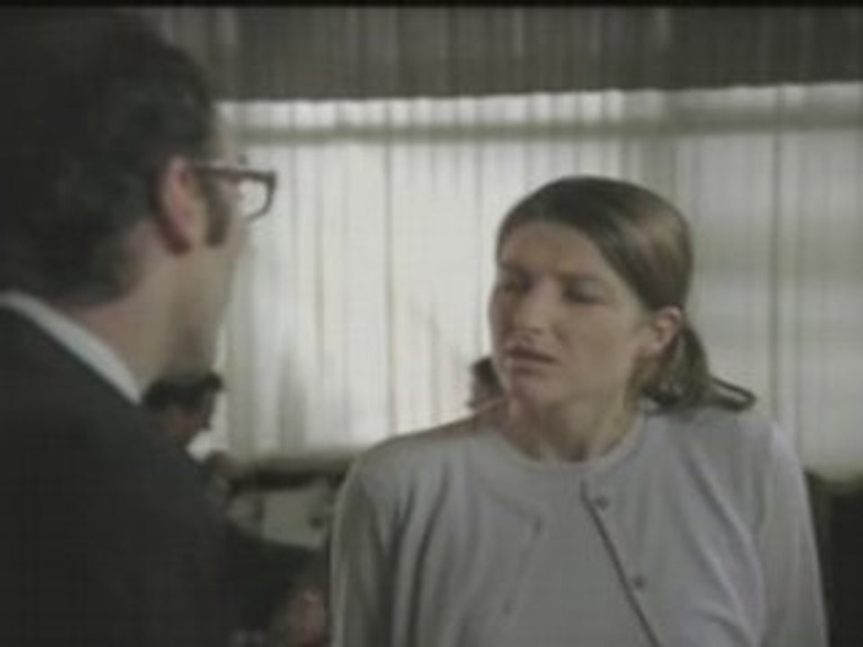 la marche de l'empereur pub canal+