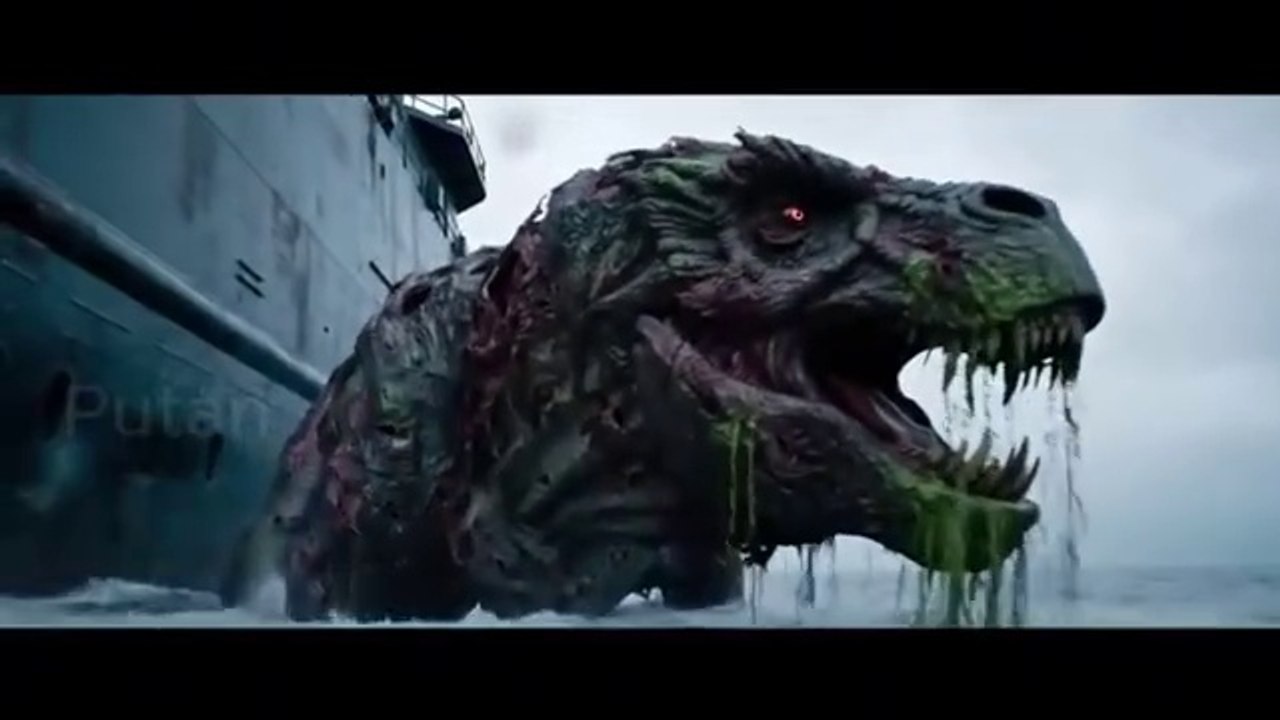 KONG_vs_MOSASAURUS__The_Ocean_Battle_That_Shattered_the_Aircraft_Carrier(360p)