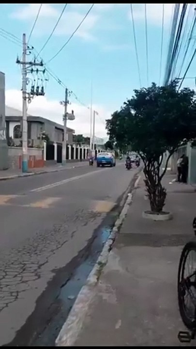 Tiroteio fecha comércio, escolas e assusta moradores em Mesquita