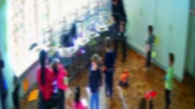Veja o vídeo! Professora que atua há 30 anos é afastada por suspeita de agredir crianças em CMEI no Paraná