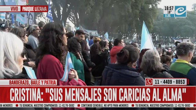 Cristina Kirchner: Cuando los escucho pasar por mi casa, son caricias al alma