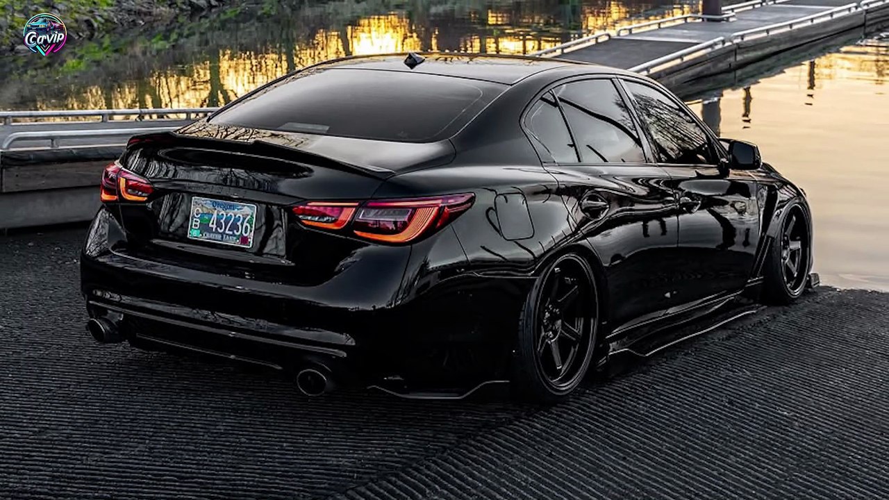 INFINITI Q50