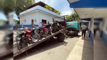Arrestan personas y retiene motocicletas por carreras clandestinas