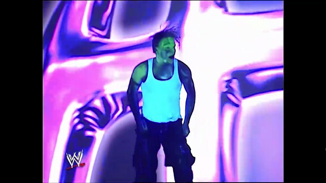 07.01.2002 WWE RAW Jeff Hardy vs Undertaker Ladder Match
