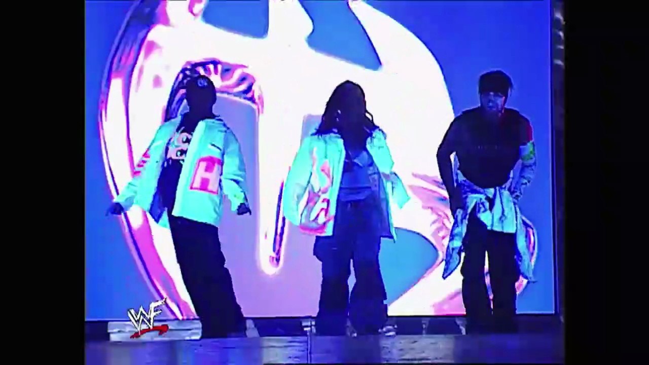 04.15.2002 WWE RAW  Hardy BoyZ vs Goldust and Booker T