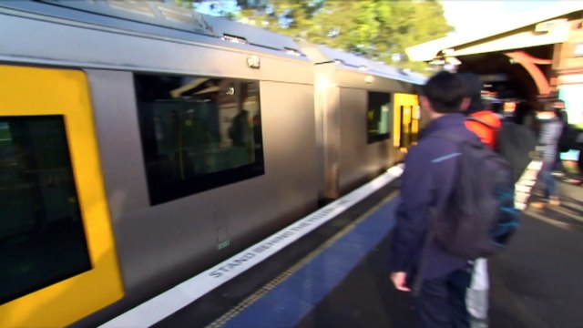 New pay agreement with rail unions is a 'good deal', NSW government says