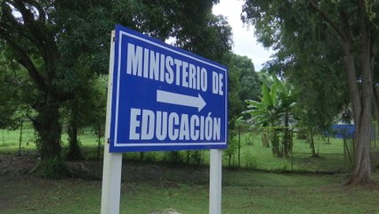 Más de 500 docentes enfrentan procesos por abandono del puesto