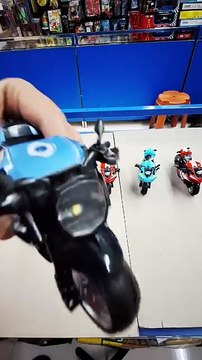 Unboxing and Review of Model Motorcycle with Pull Back Function Motorcycle Toy with Movable Steering