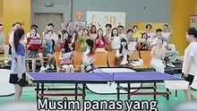 (Yu Lun Hao ❤ Guo Yu Xin) Gadis itu taruhan untuk menaklukan cowok terkenal di kampus