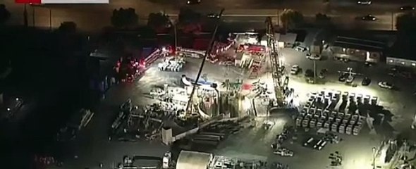 15 شخصا على الأقل محاصرين تحت نفق منهار في جنوب لوس أنجلوس