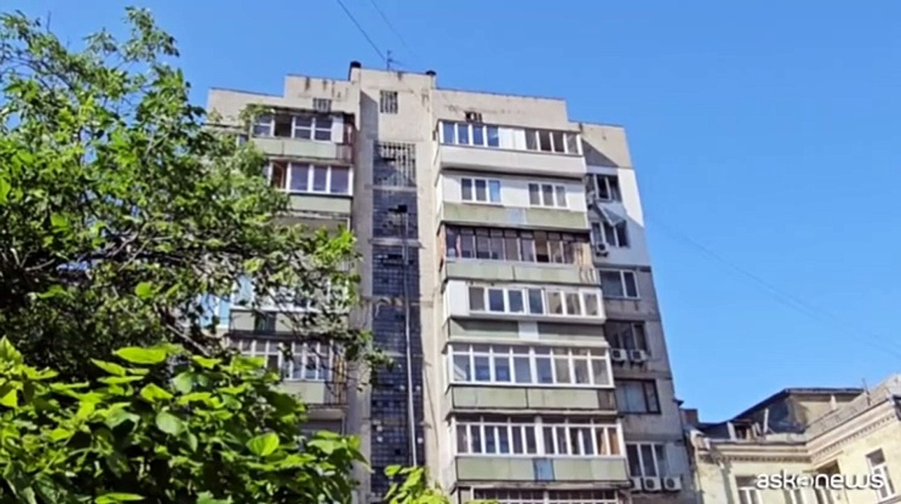Ucraina, i danni dopo l'attacco russo su Kiev: almeno due morti