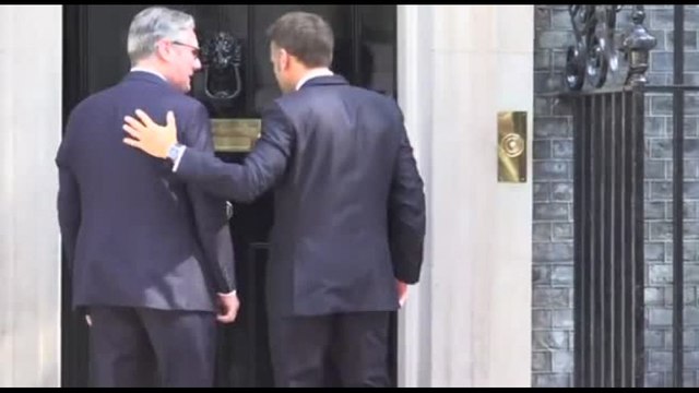 Macron accolto da Starmer a Downing Street