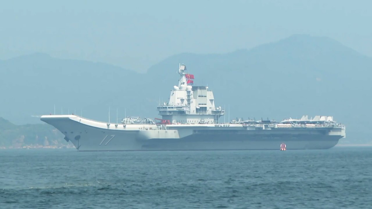 Le porte-avions chinois Shandong, a été fièrement exposé à Hong Kong