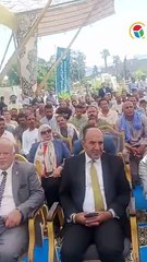 "الميكروباص وصل".. المحافظ يسلم 120 سيارة جديدة بديلًا للبيك أب