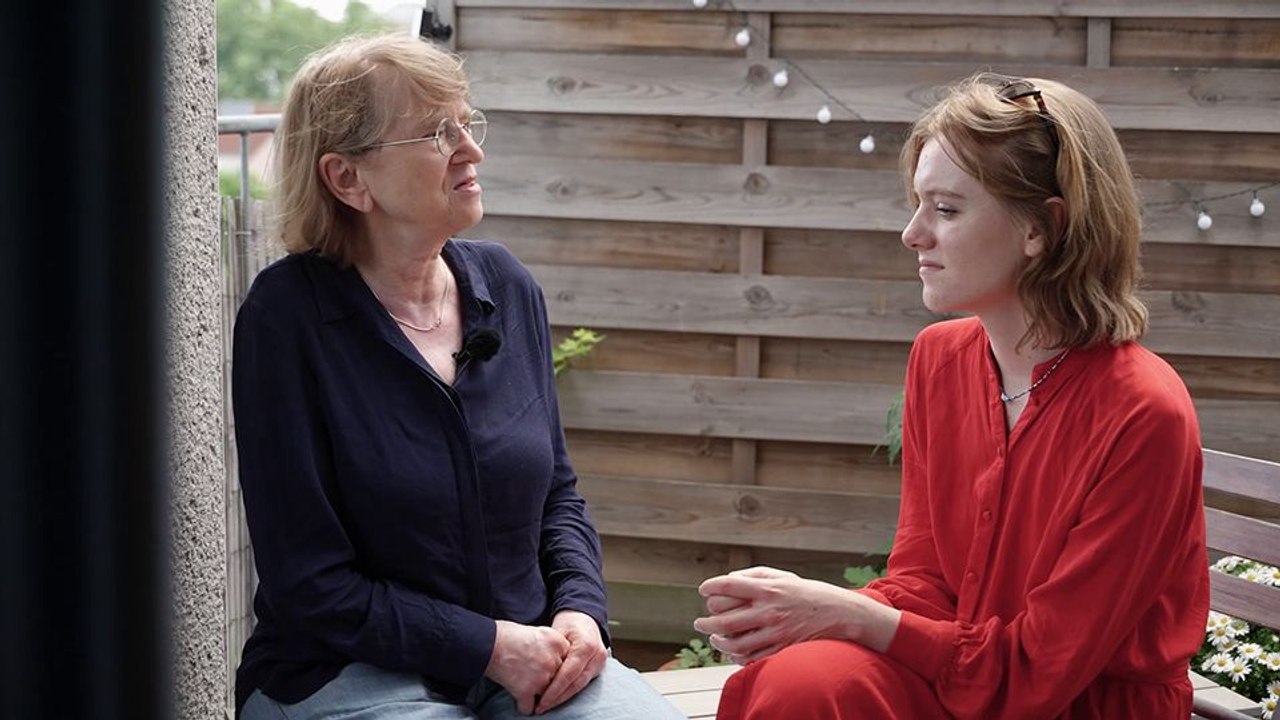 Anna & Oma Trailer DF