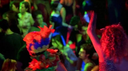 Sleepless (2001) – A Retired Detective and Young Partner Hunt Serial Killers 🕵️‍♂️