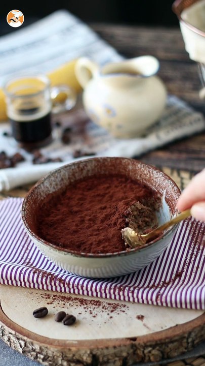 Overnight oats sabor tiramisú. la deliciosa avena reposada que alegrará tus mañanas